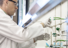 CAR-Tϸ�����Ƴ�Ϊ�˰�֢���Ƶ��·���