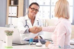 ����ҽ��Ϊ����������˶�ĳ����������ߣ�