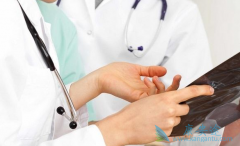 ǰ���ٰ���������ܷ��ð�������(Zytiga)�೤ʱ��