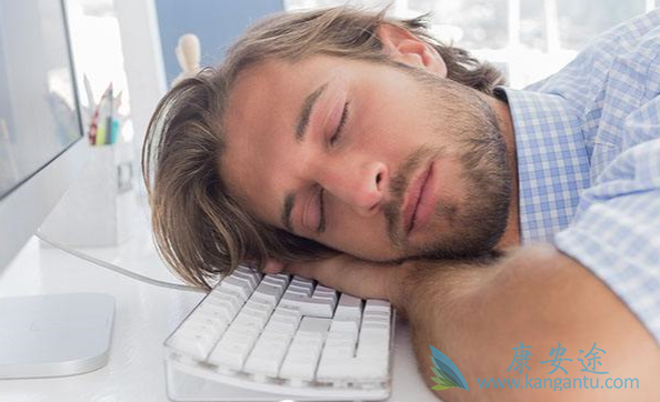 睾丸癌症状 睾丸癌症状