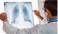 �ΰ����ڵ�֢״���Ե���Ӱ��ѧ�����������