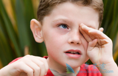 ����ҽ�Ƹ������ͯ�ĺ��۲�Ԥ���ؼ����ڸ�������