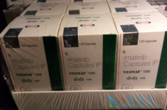 �����ߴﵽ������(Imatinib)ͣҩ��׼�Ļ���������
