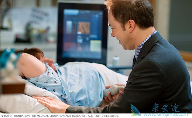 <a href='http://hcv.kangantu.org/' style='color: rgb(0, 176, 240);'>丙肝</a>检查